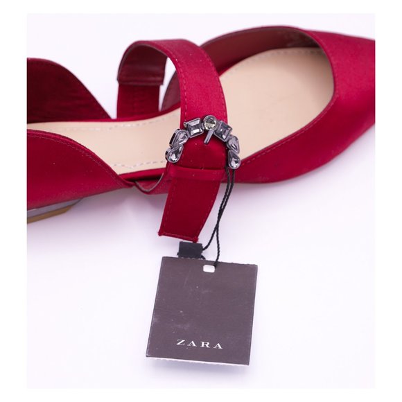 SOLD! ZARA Red Pointed Toe Rhinestone Buckle Satin Ballet Flats NEW - Picture 10 of 10